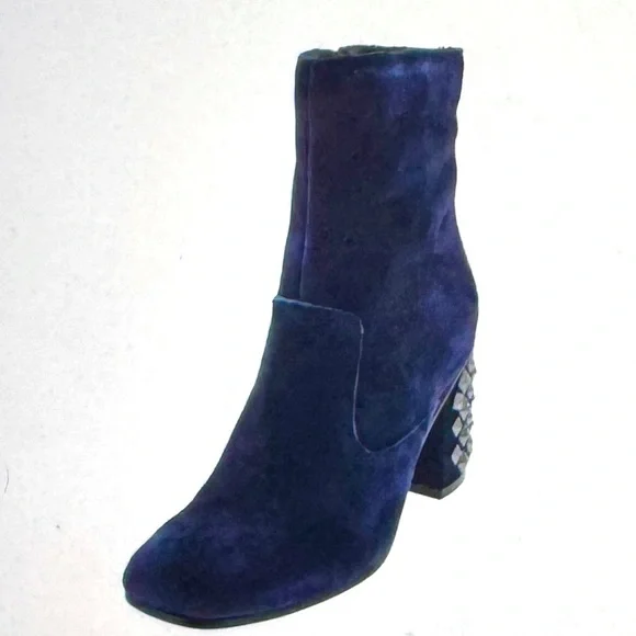 Guess Women's Blue Suede Stud Heeled Ankle Boots NWOT - Picture 2 of 12
